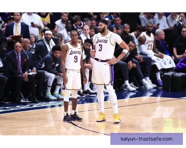 戴维斯国家队前景值得关注，近期状态回暖显示出他的竞争力增强。