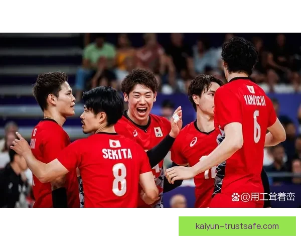 日本队在埼玉球场的主场表现稳定，备受关注的状态持续提升。
