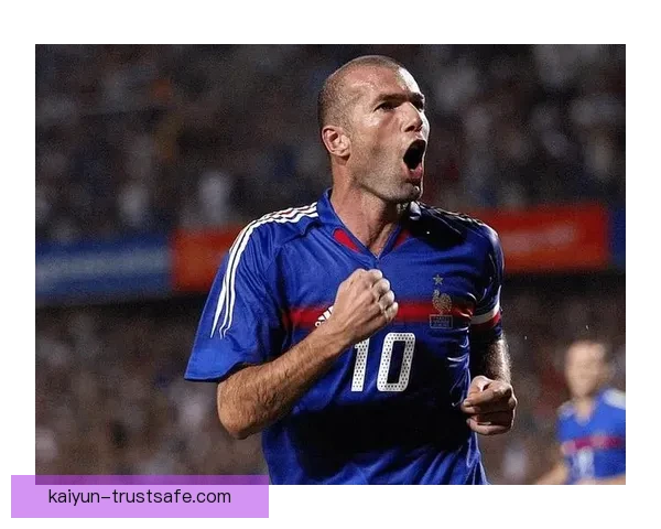 齐达内世界杯表现回顾：状态回暖，领衔法国夺冠之路